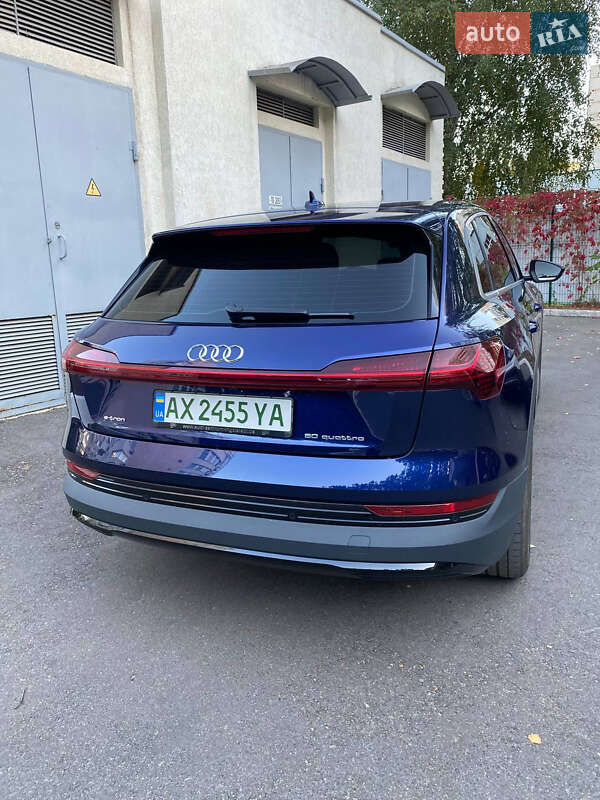 Внедорожник / Кроссовер Audi e-tron 2021 в Харькове
