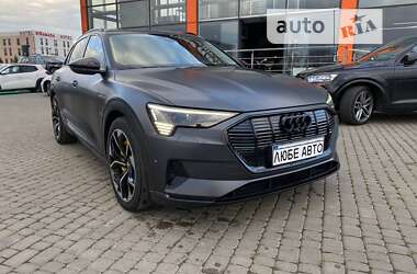 Audi e-tron 2019