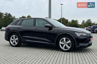 Audi e-tron 2019