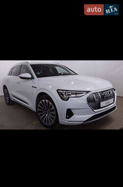 Позашляховик / Кросовер Audi e-tron 2019 в Хмельницькому