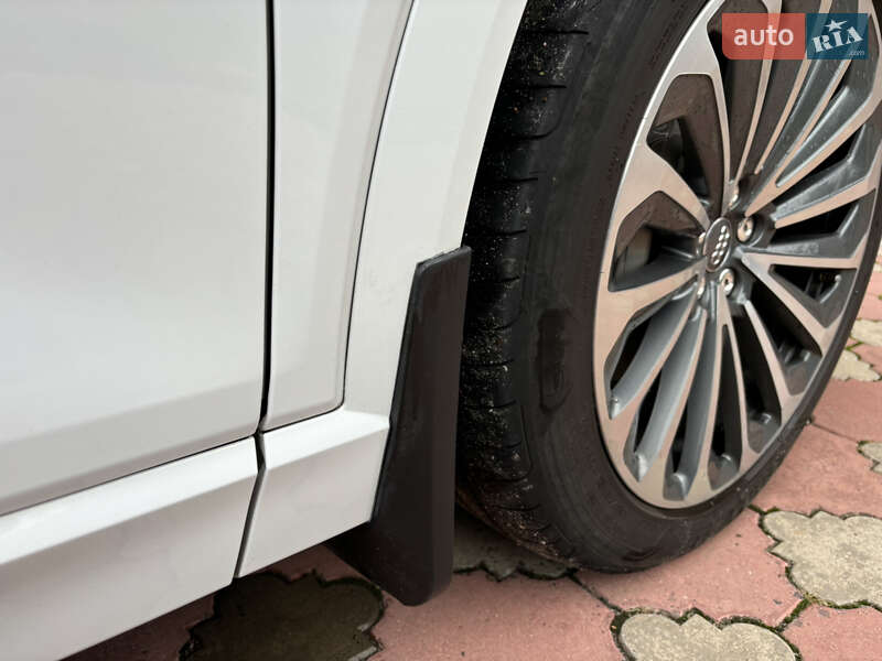 Внедорожник / Кроссовер Audi e-tron 2019 в Хмельницком