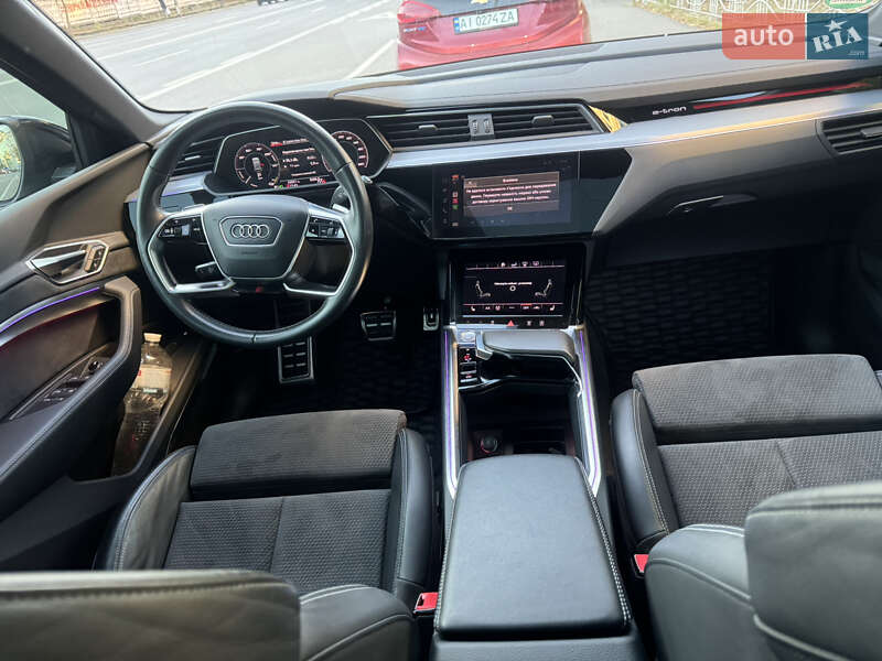 Внедорожник / Кроссовер Audi e-tron 2020 в Киеве