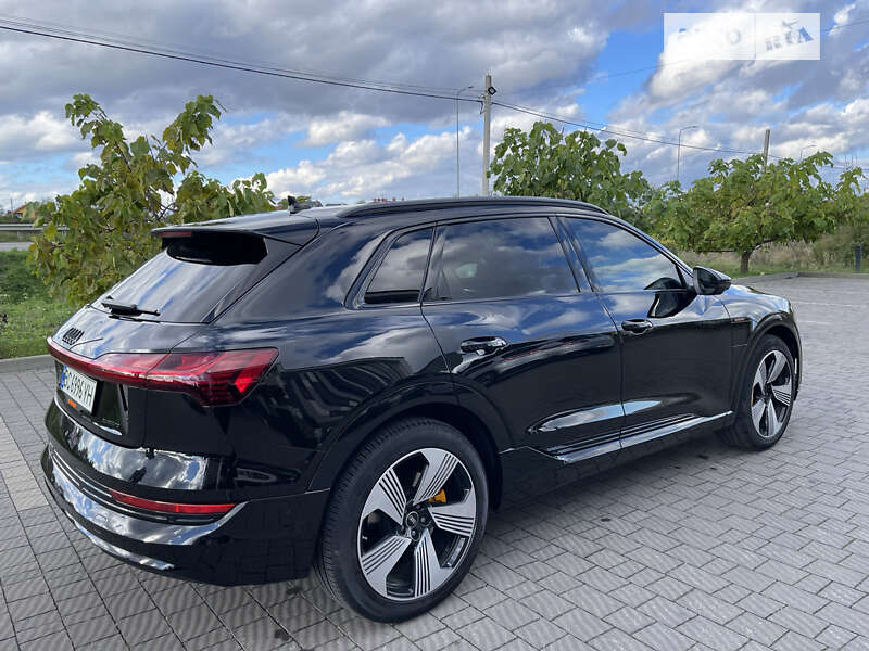 Внедорожник / Кроссовер Audi e-tron 2022 в Стрые фото 10 Внедорожник / Кроссовер Audi e-tron 2022 в Стрые