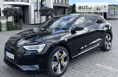 Audi e-tron 2022