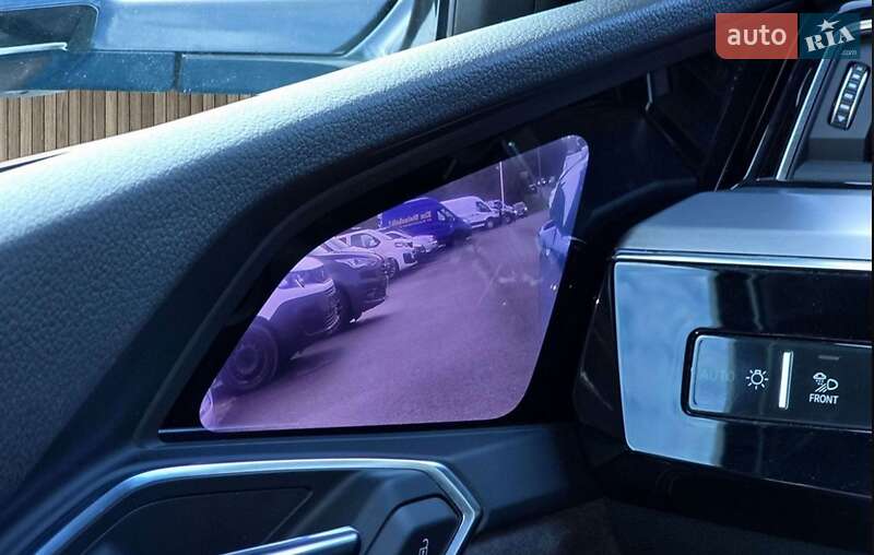 Внедорожник / Кроссовер Audi e-tron 2019 в Киеве