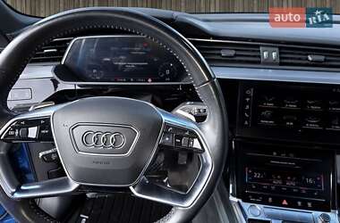 Внедорожник / Кроссовер Audi e-tron 2019 в 