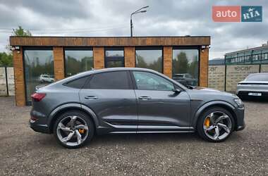 Позашляховик / Кросовер Audi e-tron 2022 в Києві