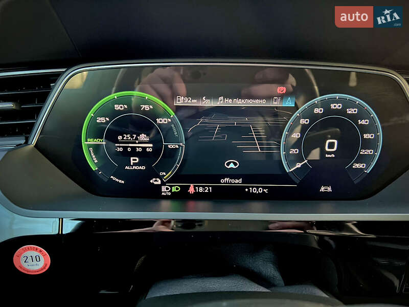 Внедорожник / Кроссовер Audi e-tron 2019 в Ровно