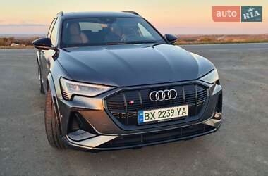 Audi e-tron 2021