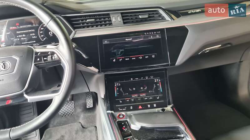 Внедорожник / Кроссовер Audi e-tron 2021 в Хмельницком