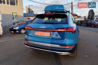 Внедорожник / Кроссовер Audi e-tron 2019 в 