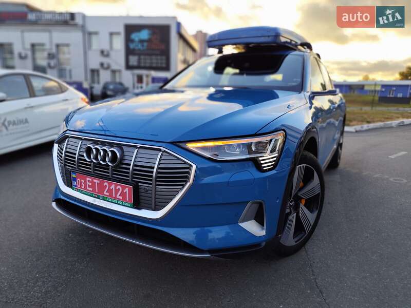 Внедорожник / Кроссовер Audi e-tron 2019 в Киеве