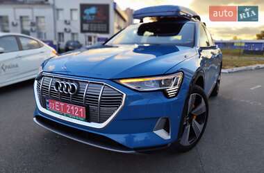 Внедорожник / Кроссовер Audi e-tron 2019 в 