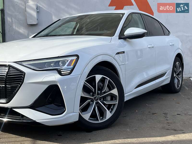 Позашляховик / Кросовер Audi e-tron 2020 в Одесі