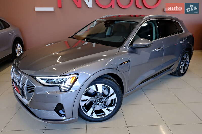 Позашляховик / Кросовер Audi e-tron 2020 в Одесі