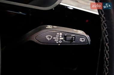 Внедорожник / Кроссовер Audi e-tron 2020 в 