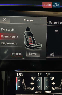 Позашляховик / Кросовер Audi e-tron 2019 в 