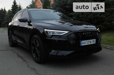 Позашляховик / Кросовер Audi e-tron 2019 в Києві