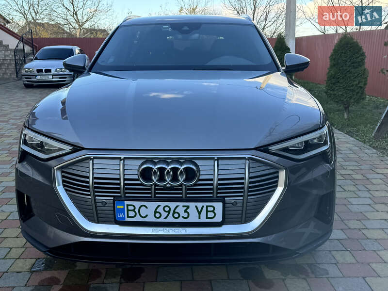 Внедорожник / Кроссовер Audi e-tron 2019 в Львове