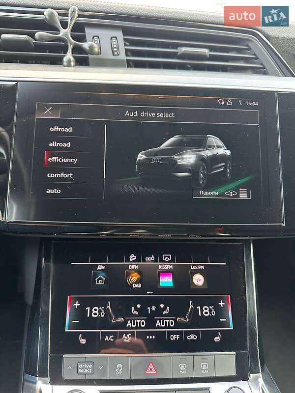 Внедорожник / Кроссовер Audi e-tron 2020 в Киеве