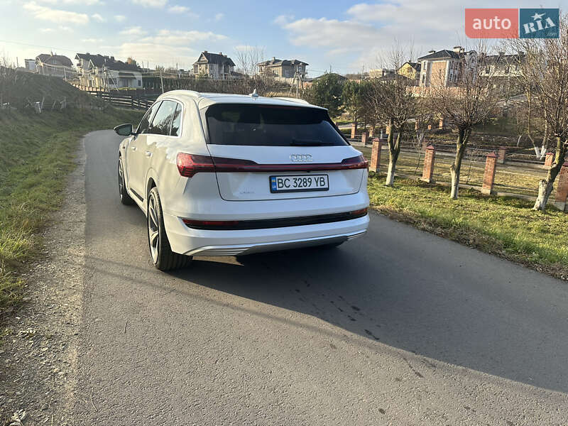 Внедорожник / Кроссовер Audi e-tron 2019 в Львове