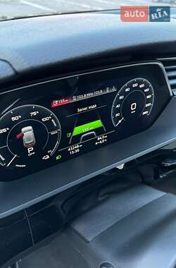 Внедорожник / Кроссовер Audi e-tron 2019 в 
