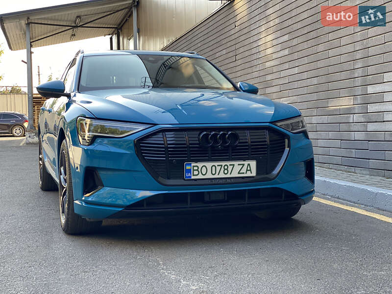 Позашляховик / Кросовер Audi e-tron 2019 в Тернополі
