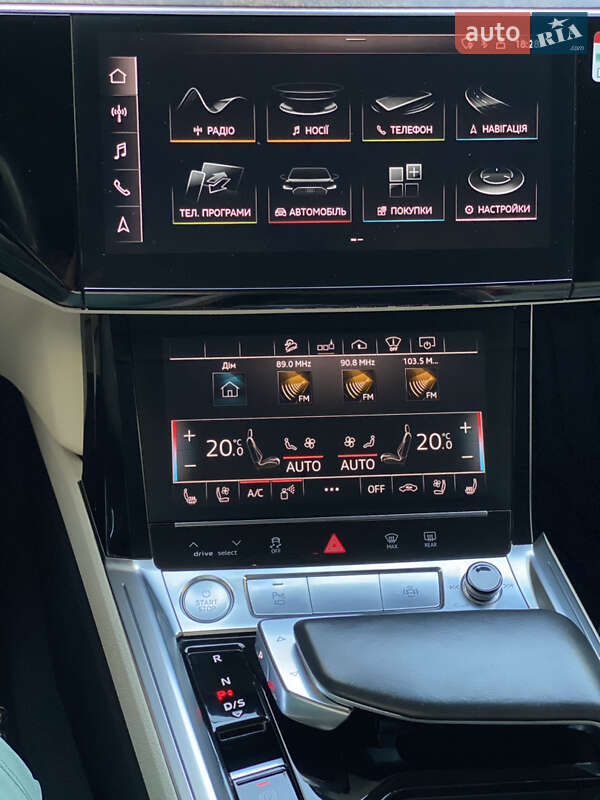 Позашляховик / Кросовер Audi e-tron 2019 в Тернополі