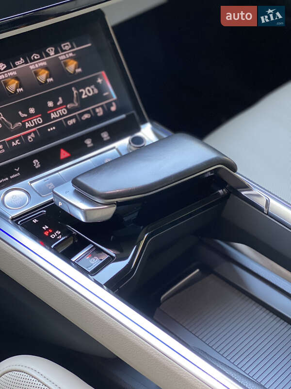Позашляховик / Кросовер Audi e-tron 2019 в Тернополі
