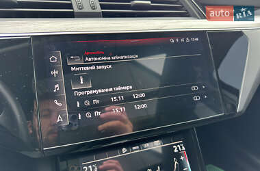 Внедорожник / Кроссовер Audi e-tron 2023 в 