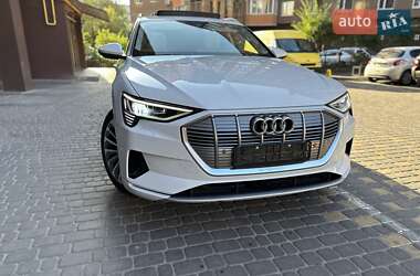 Audi e-tron 2019