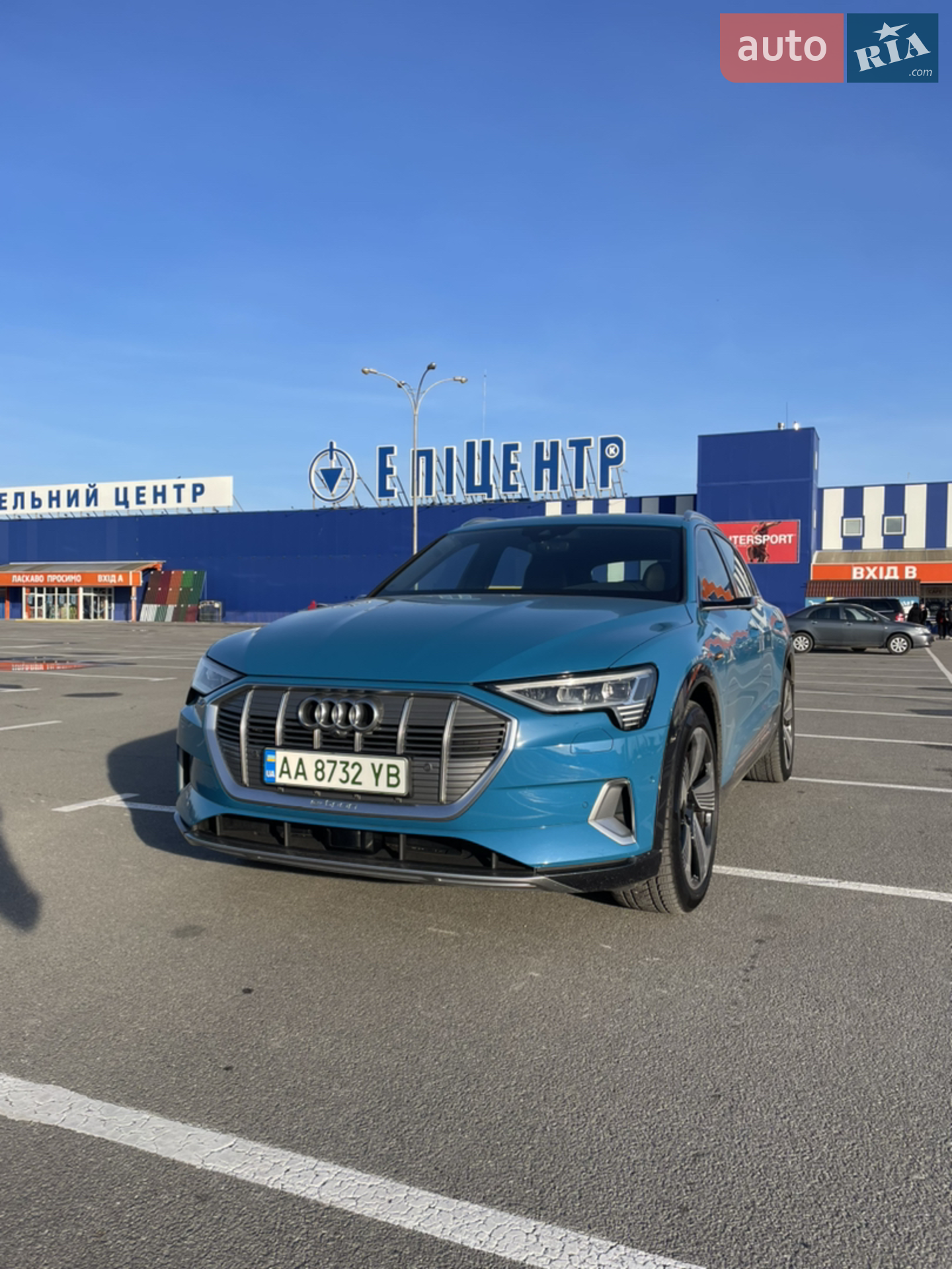 2019 Audi e-tron - мініатюра 2