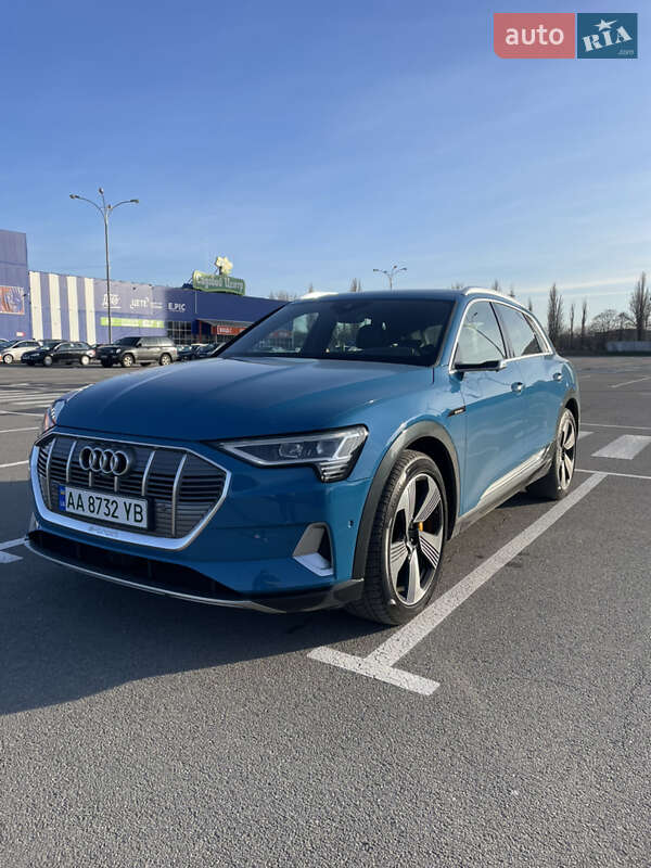 Позашляховик / Кросовер Audi e-tron 2019 в Кам'янець-Подільському