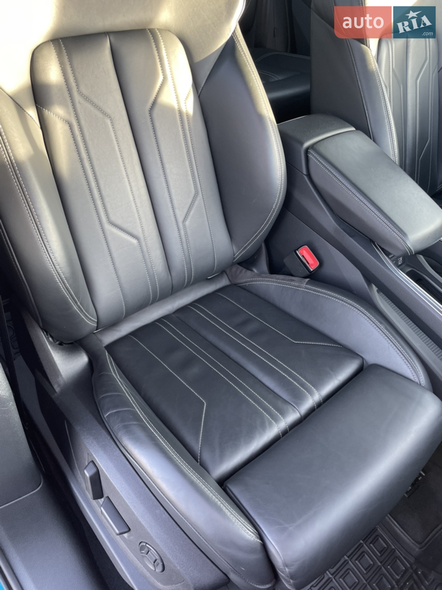 2019 Audi e-tron - мініатюра 20