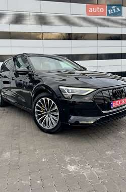 Audi e-tron 2019