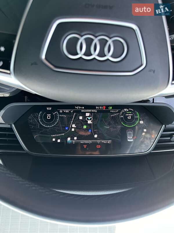 Внедорожник / Кроссовер Audi e-tron 2021 в Киеве