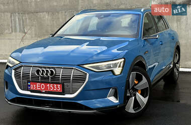 Внедорожник / Кроссовер Audi e-tron 2020 в 