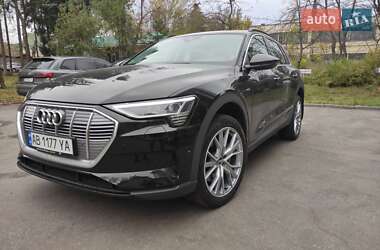 Позашляховик / Кросовер Audi e-tron 2021 в Вінниці