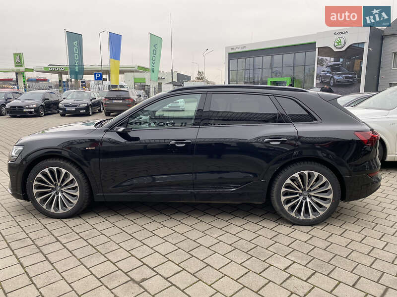 Audi e-tron 2019