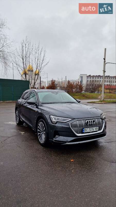 Внедорожник / Кроссовер Audi e-tron 2019 в Львове