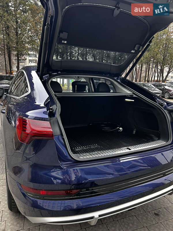 Внедорожник / Кроссовер Audi e-tron 2020 в Львове