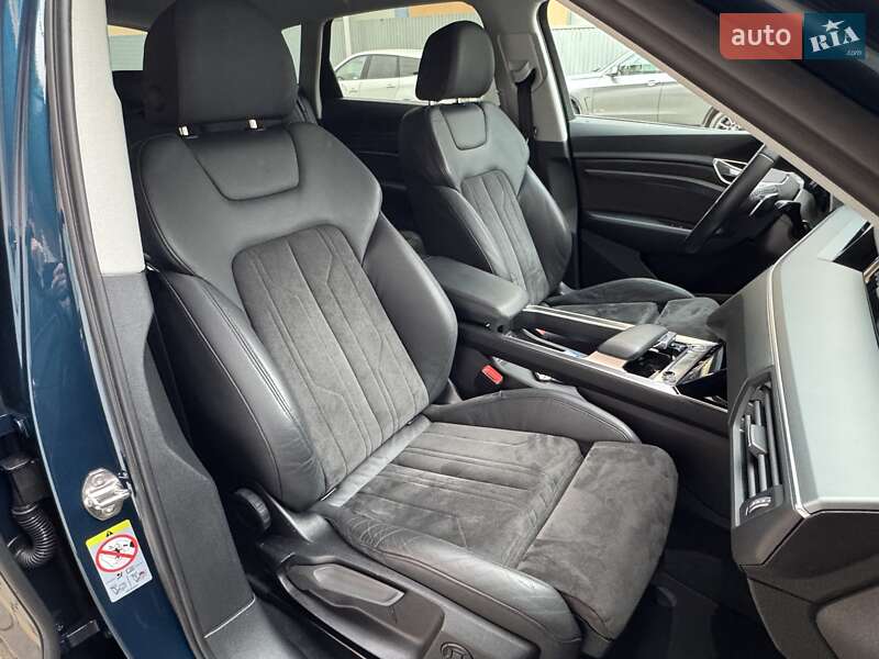 Внедорожник / Кроссовер Audi e-tron 2020 в Ивано-Франковске фото 40 Внедорожник / Кроссовер Audi e-tron 2020 в Ивано-Франковске