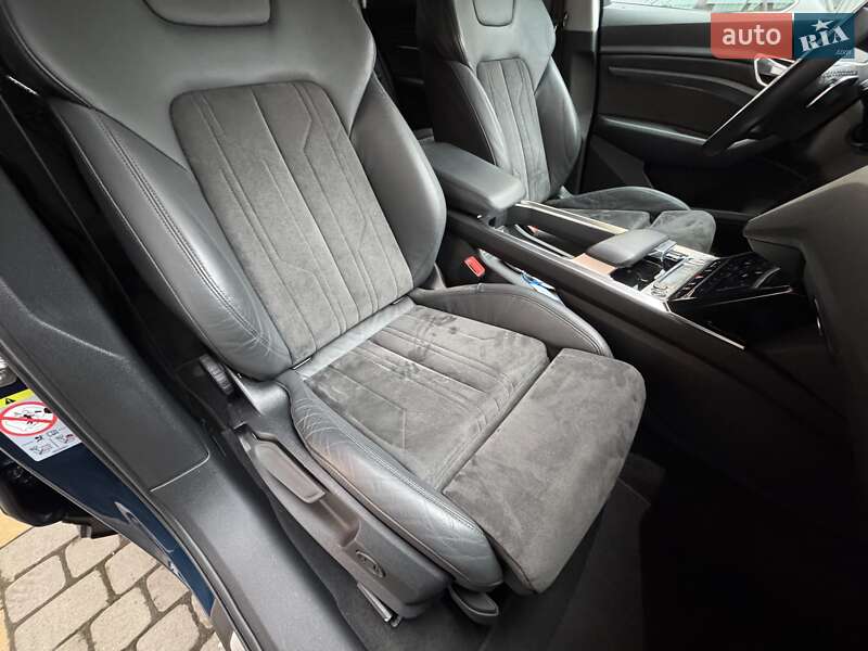 Внедорожник / Кроссовер Audi e-tron 2020 в Ивано-Франковске фото 42 Внедорожник / Кроссовер Audi e-tron 2020 в Ивано-Франковске