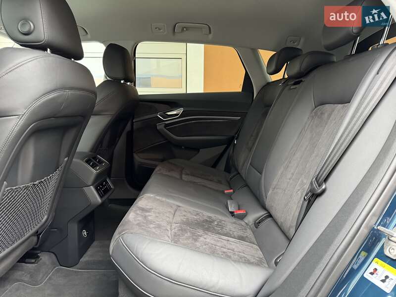 Внедорожник / Кроссовер Audi e-tron 2020 в Ивано-Франковске фото 62 Внедорожник / Кроссовер Audi e-tron 2020 в Ивано-Франковске