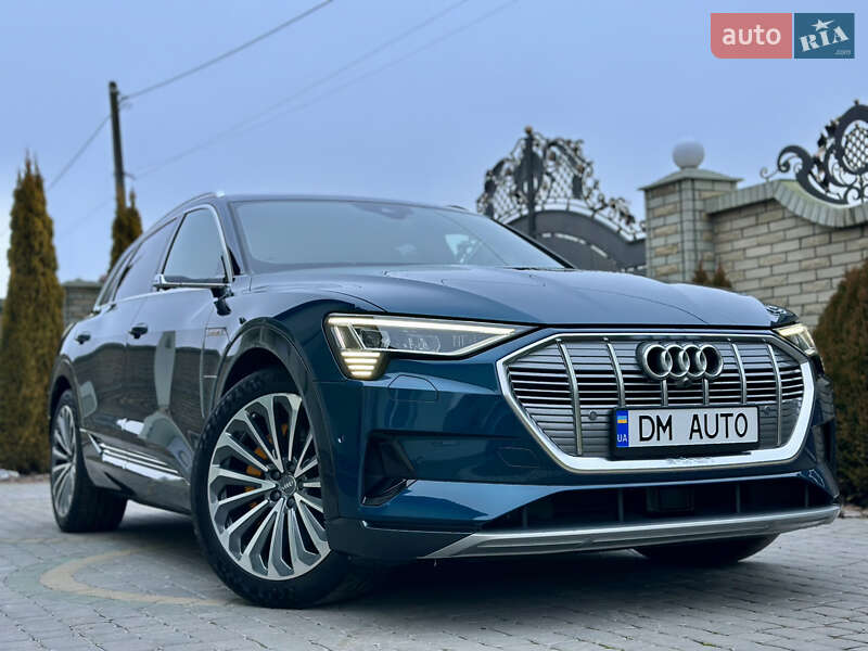 Внедорожник / Кроссовер Audi e-tron 2019 в Тернополе