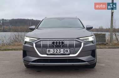 Внедорожник / Кроссовер Audi e-tron 2019 в 