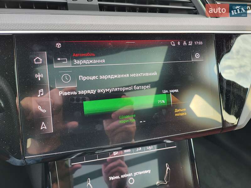Внедорожник / Кроссовер Audi e-tron 2022 в Киеве