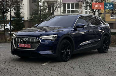 Позашляховик / Кросовер Audi e-tron 2021 в Івано-Франківську