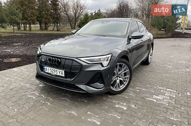 Позашляховик / Кросовер Audi e-tron 2021 в Києві