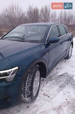 Внедорожник / Кроссовер Audi e-tron 2019 в Лубнах